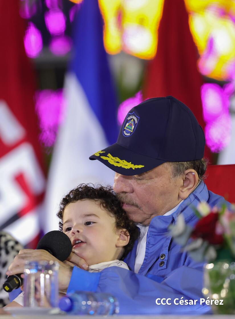 Aniversario-Policia-Nacional--(28)