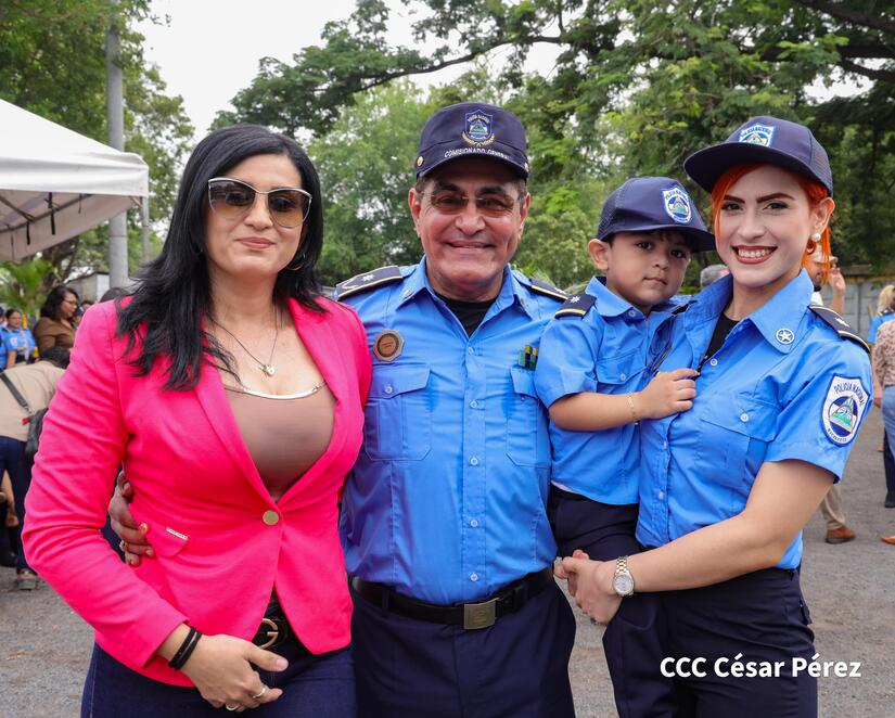 Ascensos-Policiales--(1)