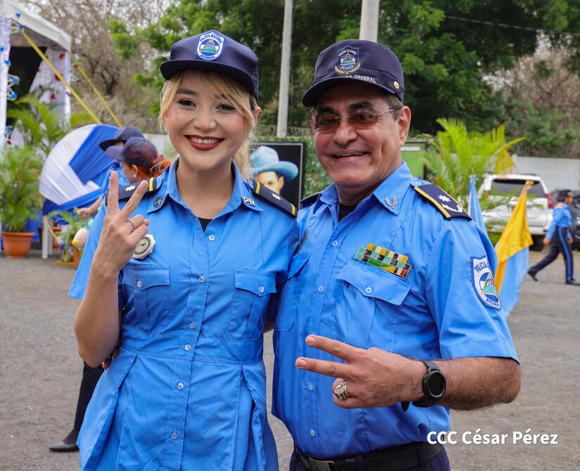 Ascensos-Policiales--(11)