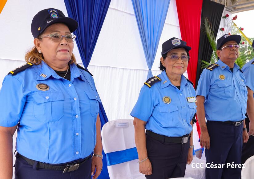 Ascensos-Policiales--(16)