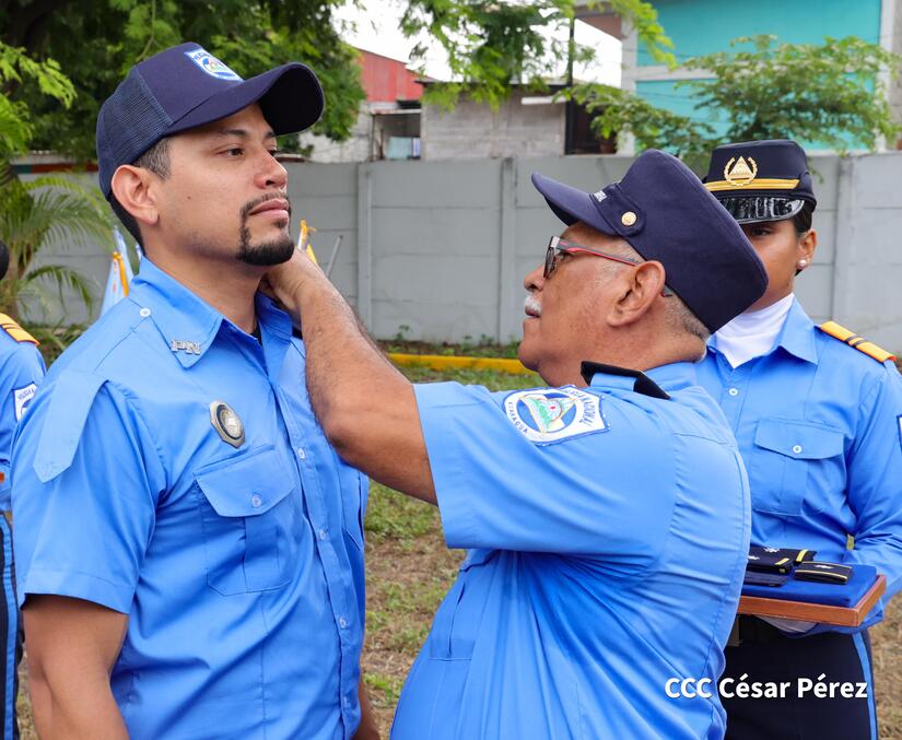 Ascensos-Policiales--(18)