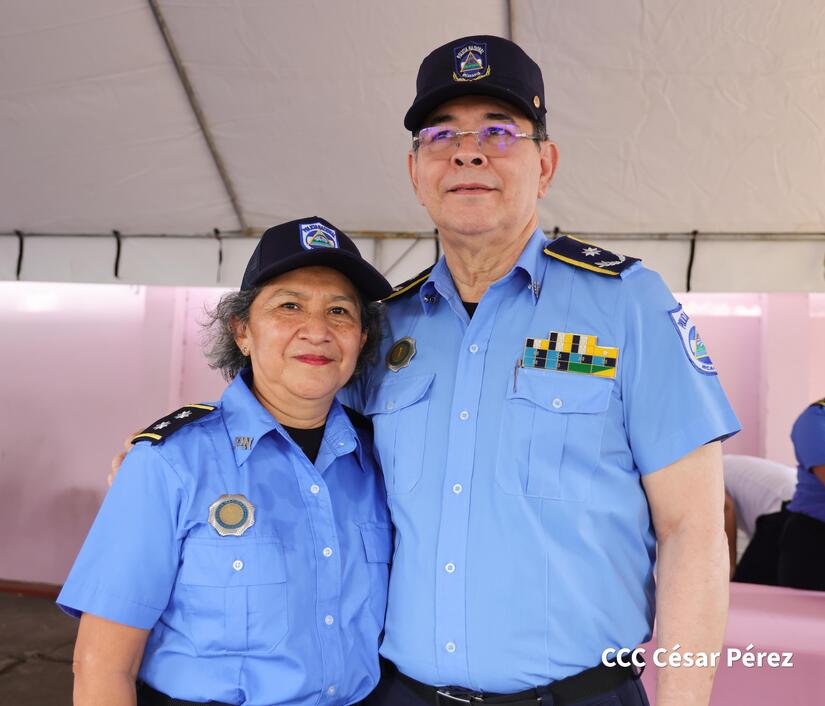 Ascensos-Policiales--(2)