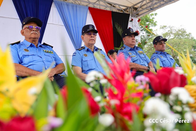 Ascensos-Policiales--(20)