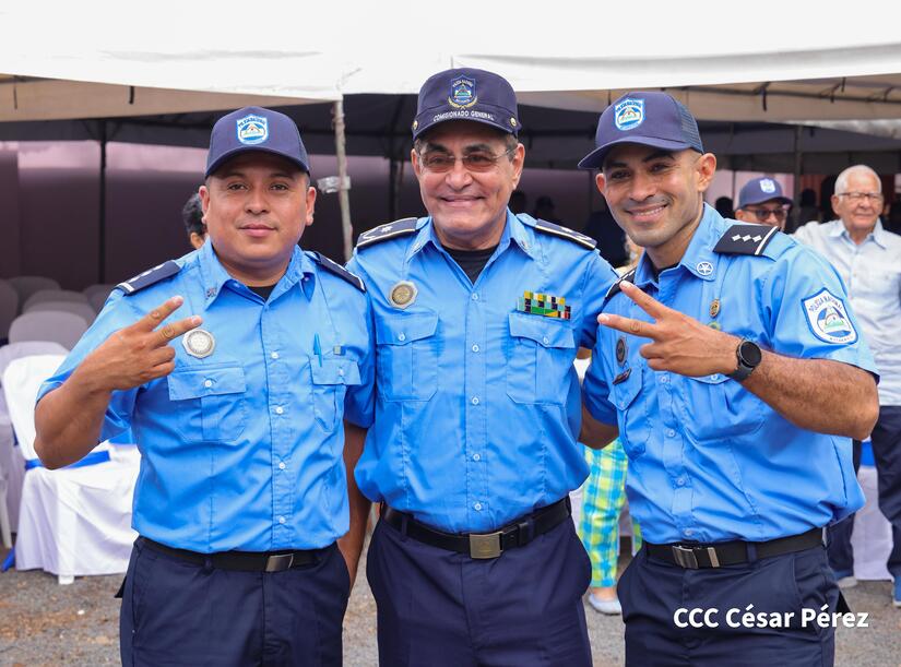 Ascensos-Policiales--(23)