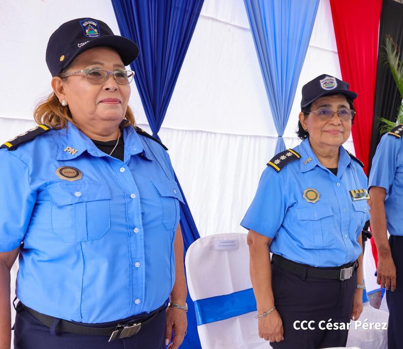 Ascensos-Policiales--(32)