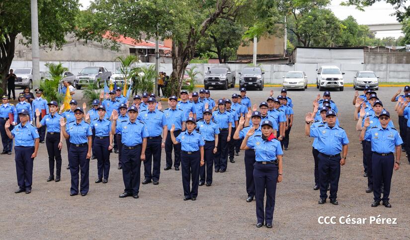 Ascensos-Policiales--(39)