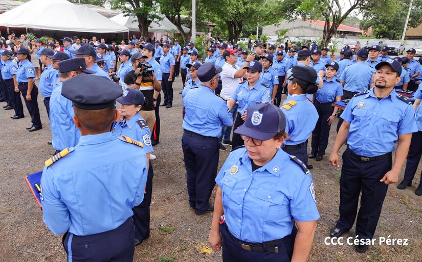 Ascensos-Policiales--(41)