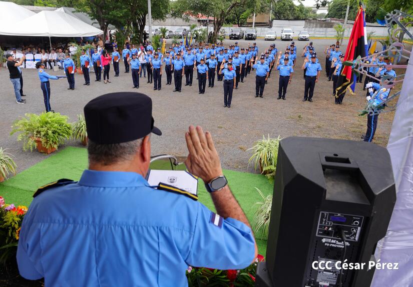Ascensos-Policiales--(48)