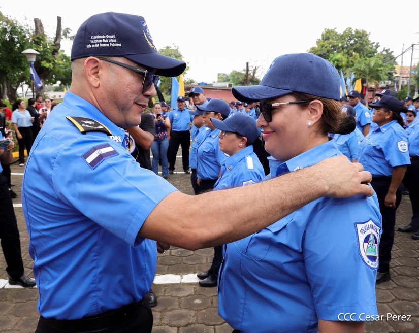 Ascensos-Policiales-27