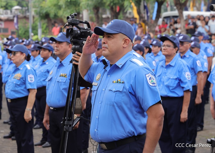 Ascensos-Policiales-5