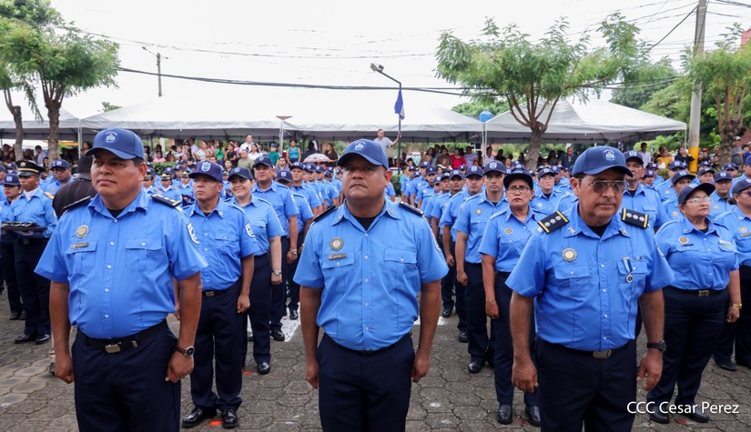 Ascensos-Policiales-50