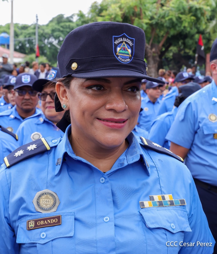 Ascensos-Policiales-61