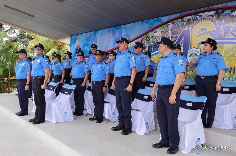 Ascensos-Policiales-7