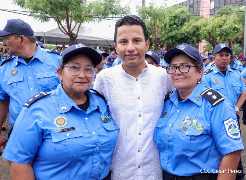 Ascensos-Policiales-71