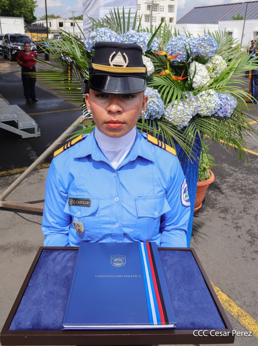 Ascensos-Policiales--(11)