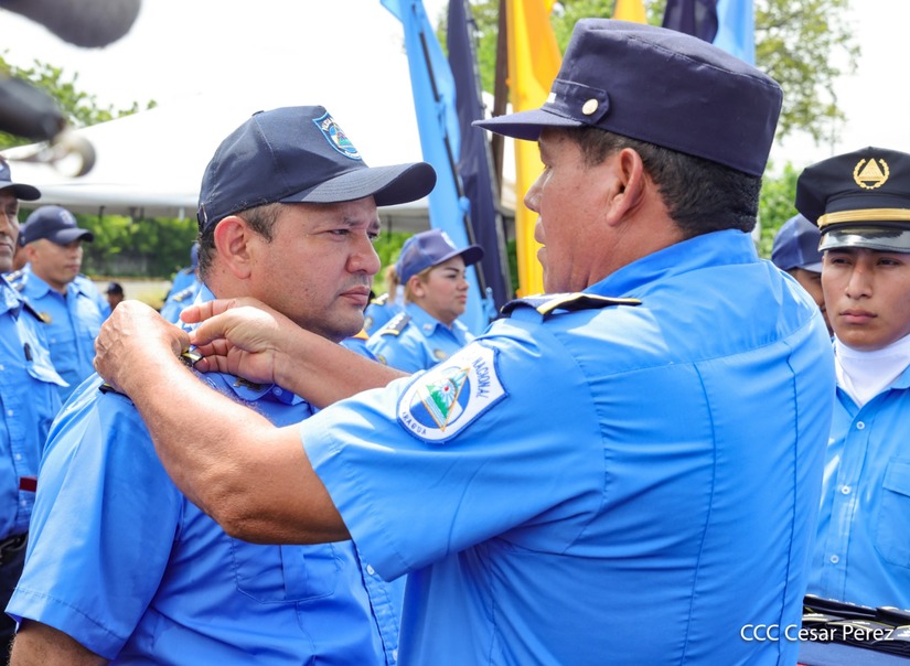 Ascensos-Policiales--(22)