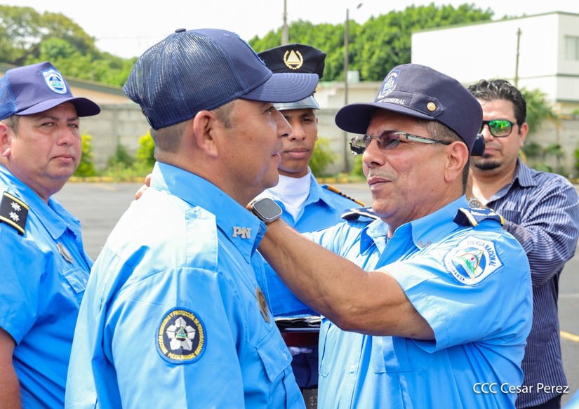 Ascensos-Policiales--(26)