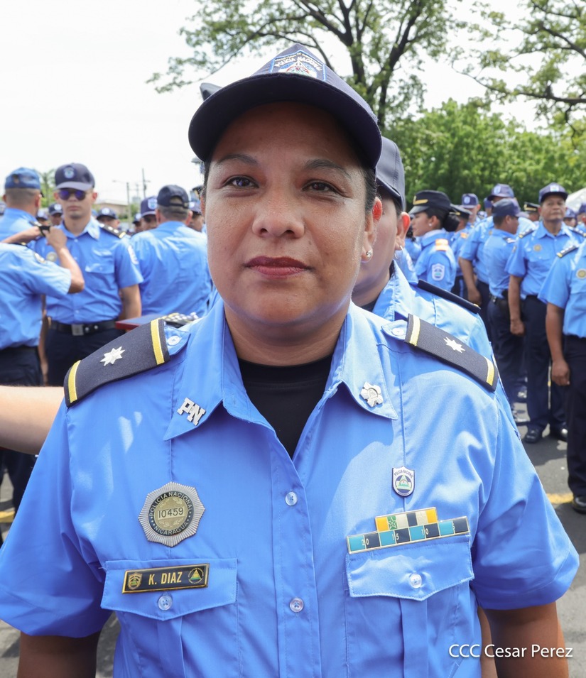 Ascensos-Policiales--(30)