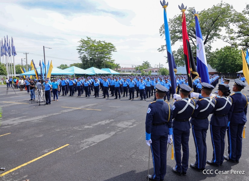 Ascensos-Policiales--(4)