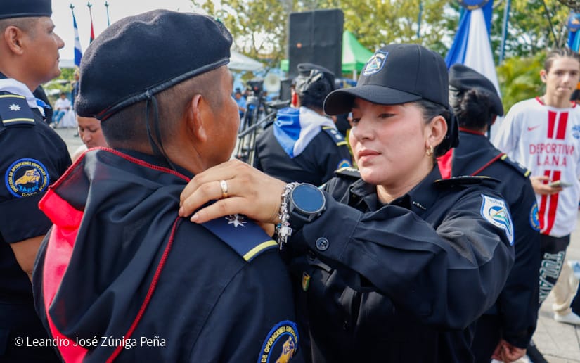 Ascensos-Policiales--(19)