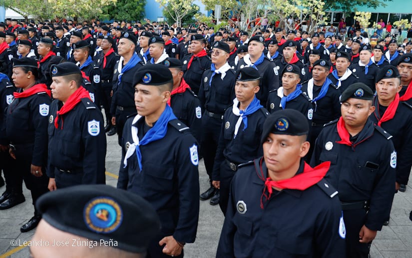 Ascensos-Policiales--(2)