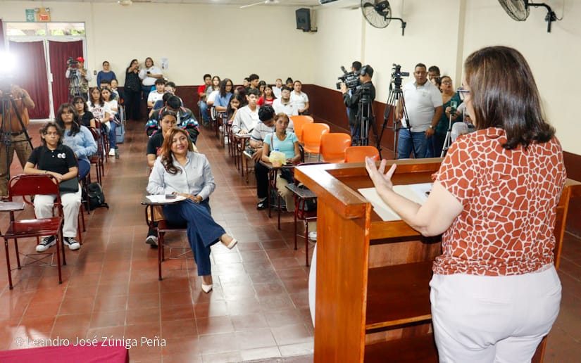 Charla-a-universitarios-21