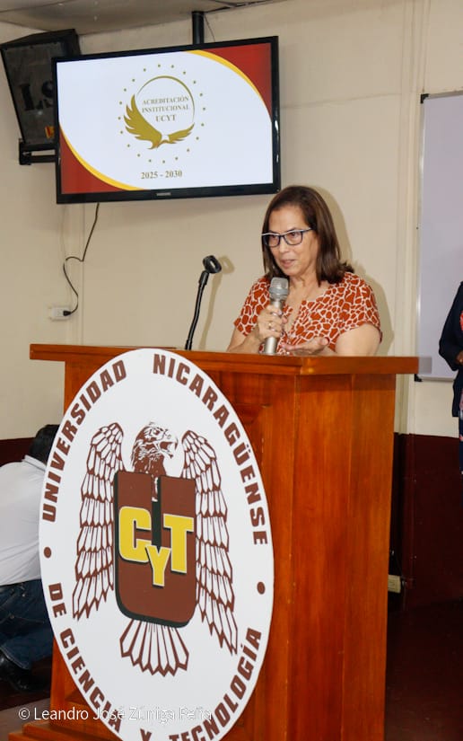 Charla-a-universitarios-23