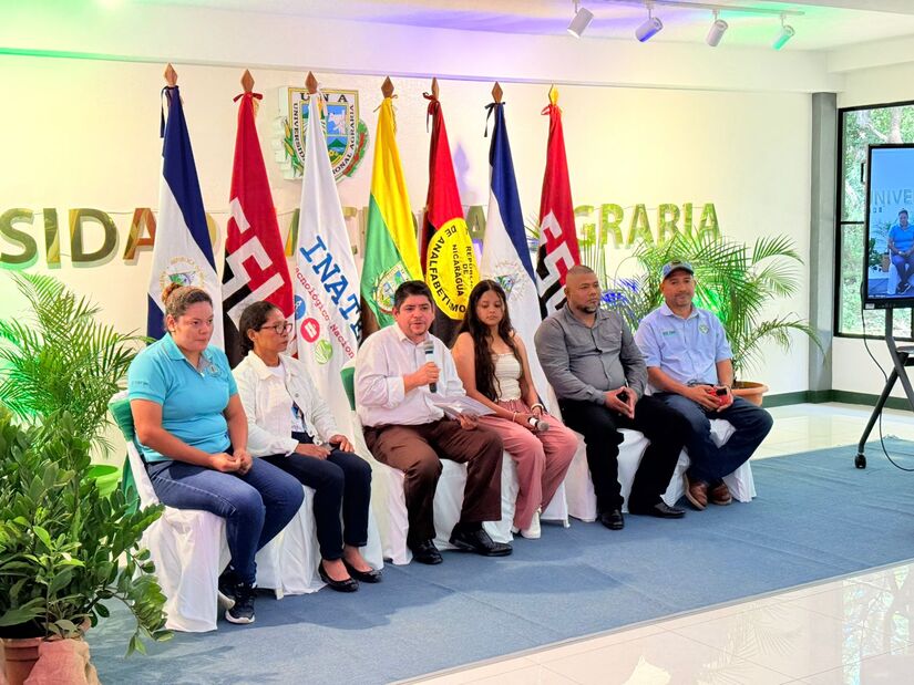 Educacion-Tecnica-en-el-Campo-16