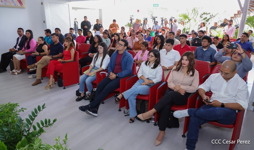 Encuentro-con-comunicadores-rusos-13