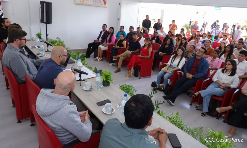 Encuentro-con-comunicadores-rusos-15