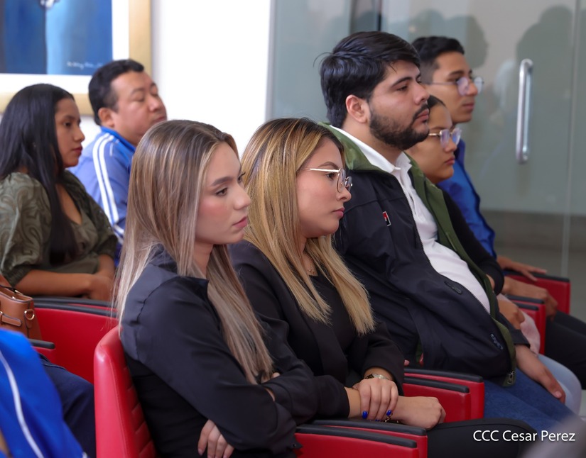 Encuentro-con-comunicadores-rusos-23