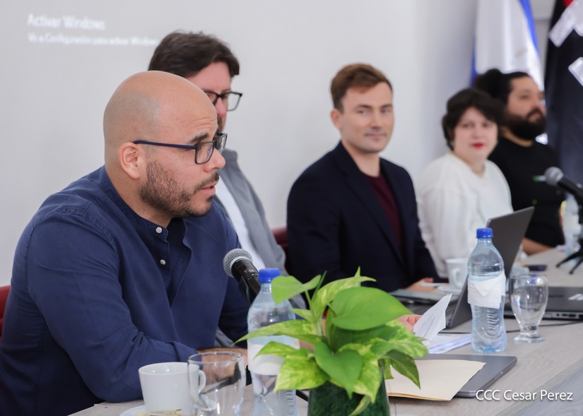 Encuentro-con-comunicadores-rusos-8