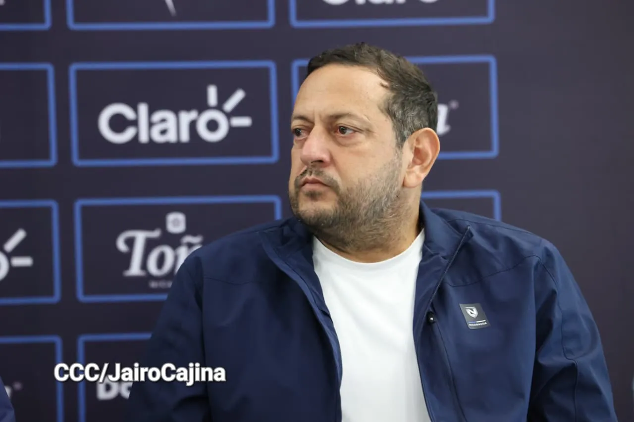 DT-Seleccion-nacional-de-futbol-10