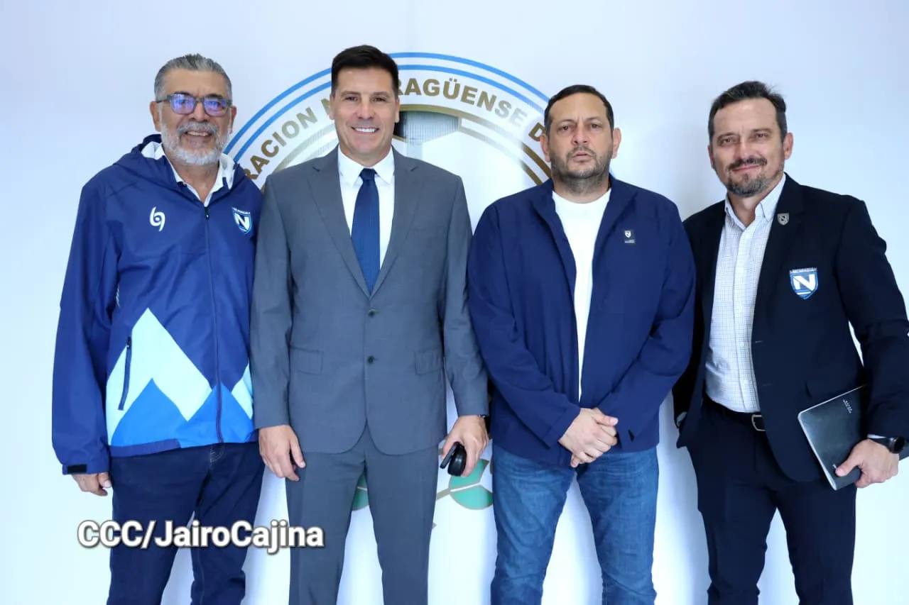 DT-Seleccion-nacional-de-futbol-30