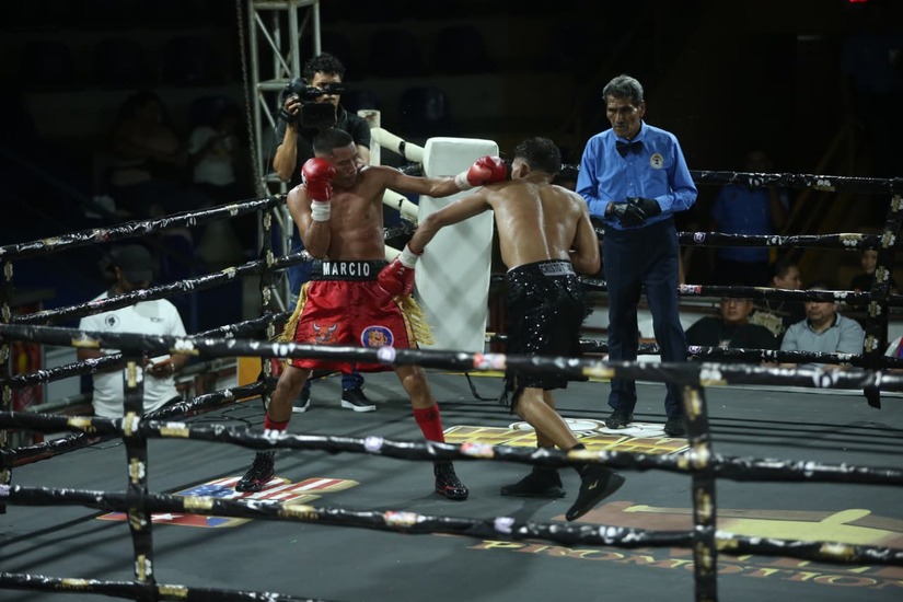 Boxeo--(37)