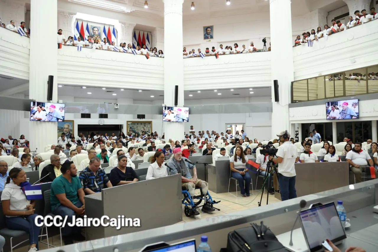 Asamblea-Nacional-32