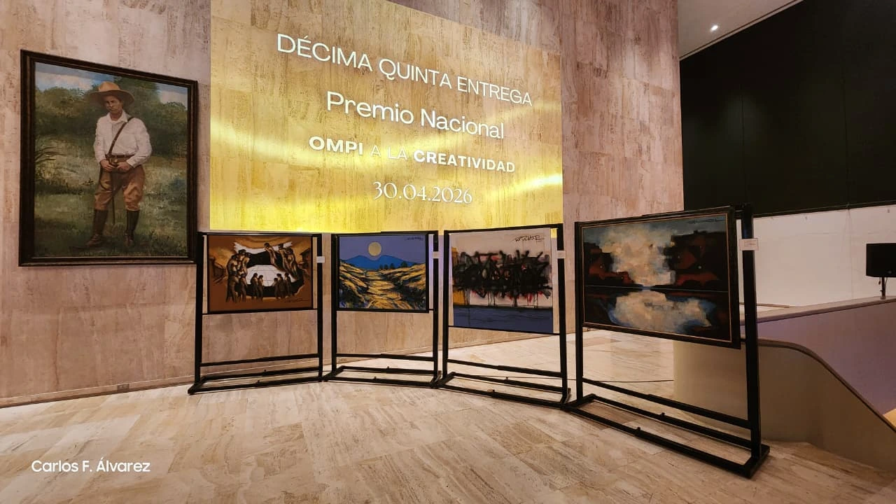 PREMIO17