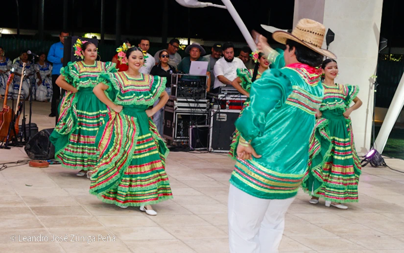 DANZA18