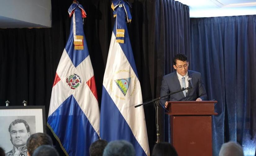 Trinuto-Ruben-Dario--(12)