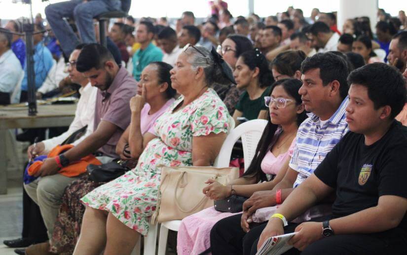 conferencia-asambleadios-3