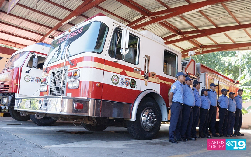 Bomberos--11