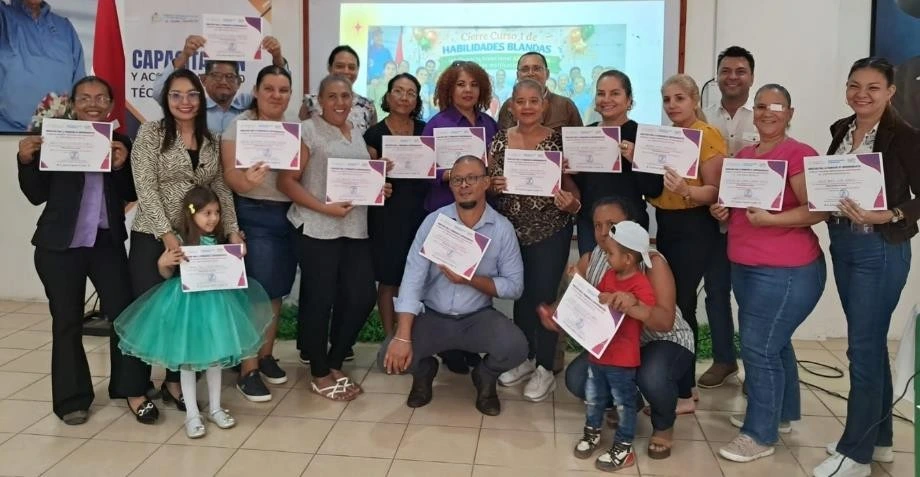 EMPRENDIMIENTOS21_20_11zon