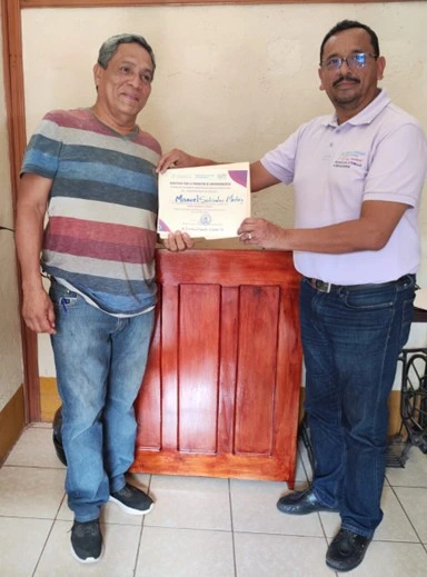 EMPRENDIMIENTOS6_11_11zon