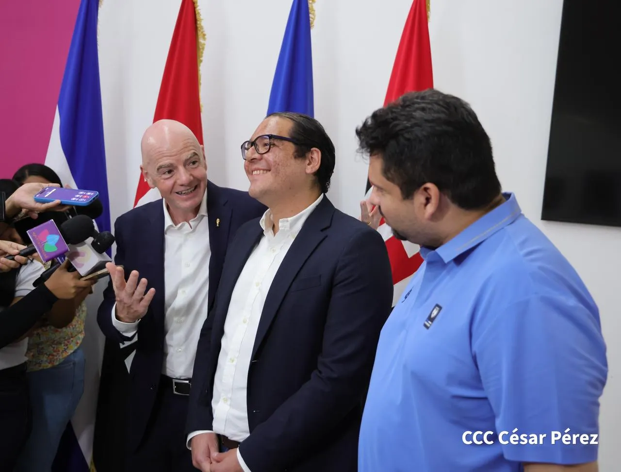 Presidente-FIFA--(25)_25_11zon