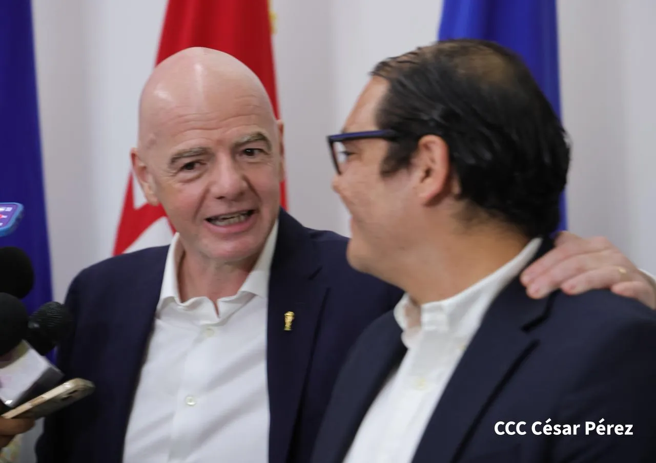 Presidente-FIFA--(28)_28_11zon