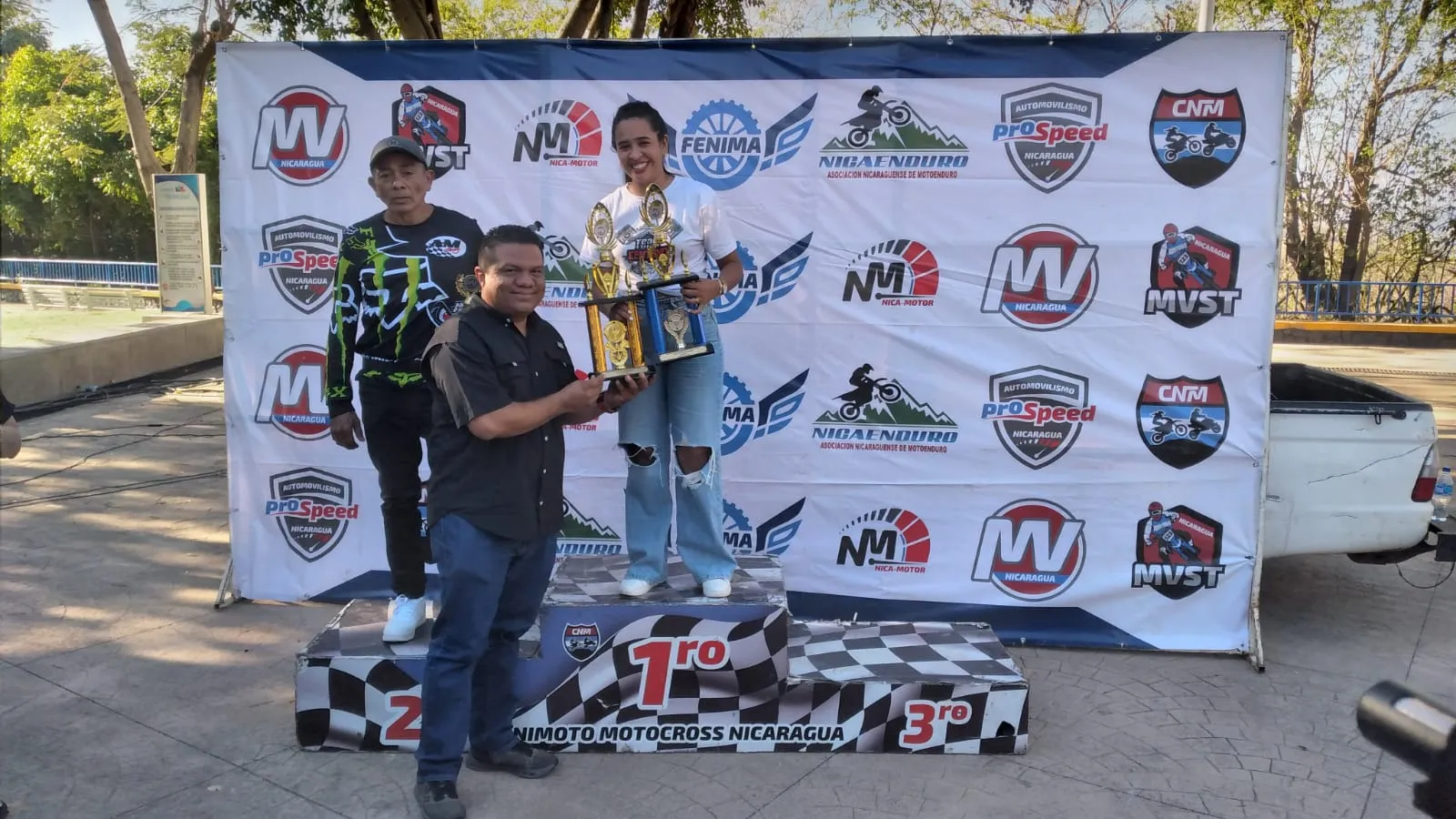 MOTOVELOCIDAD--(9)_9_11zon