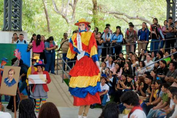 UNIOVERSIDADES--(24)_24_11zon