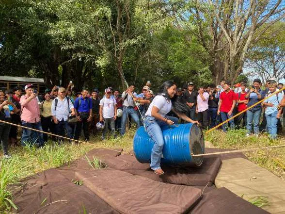 UNIOVERSIDADES--(31)_31_11zon