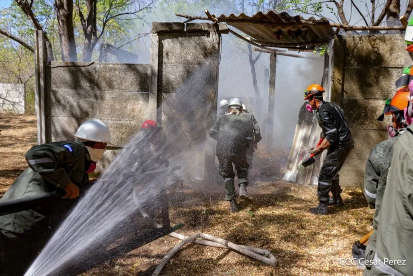 Defensa-Civil-28_27_11zon