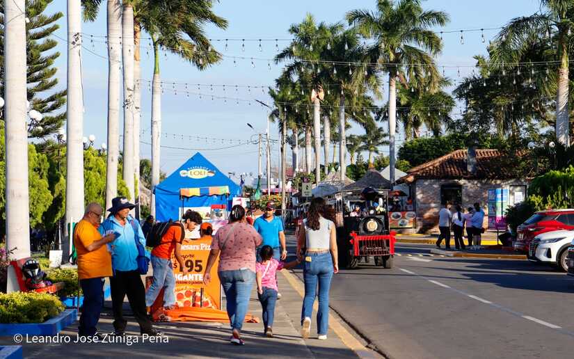 Salvador-Allende--(18)